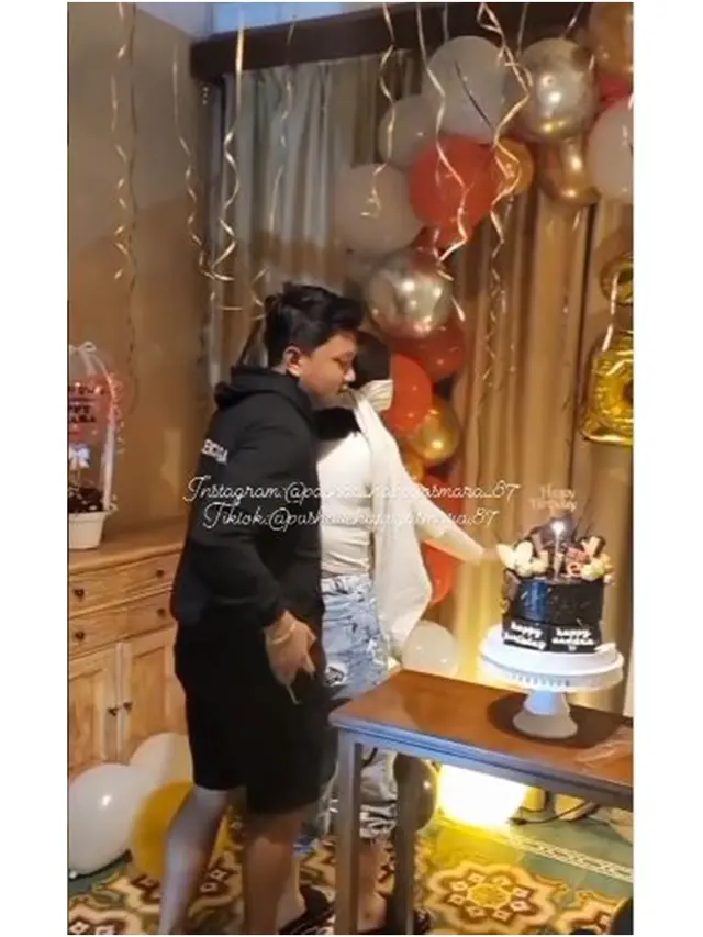 6 Potret Kejutan Romantis Denny Caknan di Ultah Happy Asmara ke-23, Meriah
