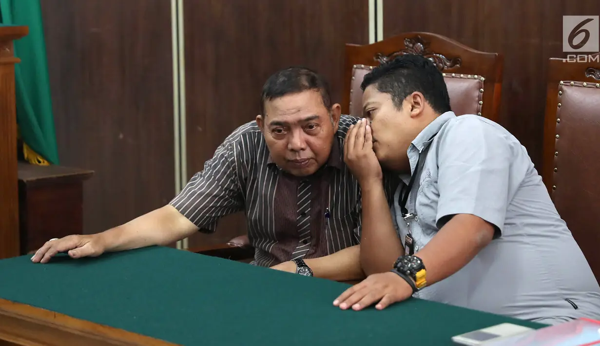 Perwakilan penasehat hukum Bareskrim Polri saat menghadiri sidang praperadilan yang dilayangkan pemilik kapal pesiar mewah Equanimity, Equanimity Cayman terhadap Bareskrim Polri di PN Jakarta Selatan, Senin (9/4). (Liputan6.com/Immanuel Antonius)