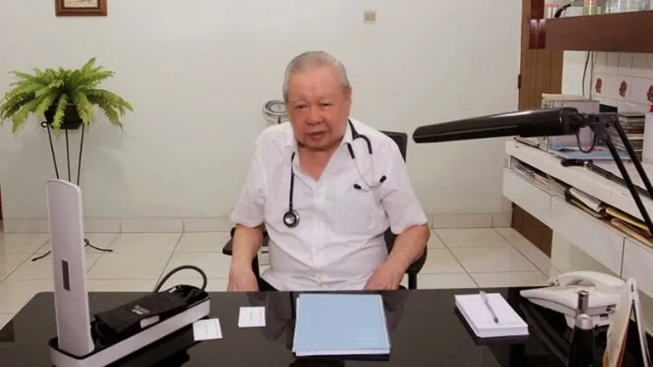 Kisah Dr Lo Siaw Ging Bikin Netizen Haru