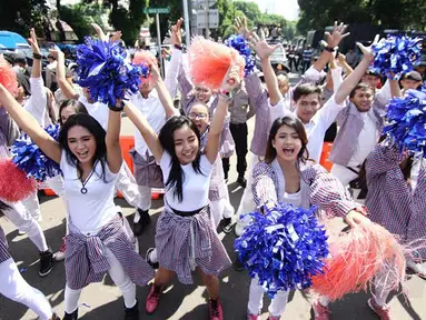 Cewek Cantik Jokowi Penuhi Jalanan