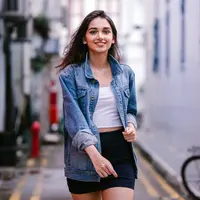 ilustrasi perempuan mandiri dewasa/mentatdgt/Shutterstock