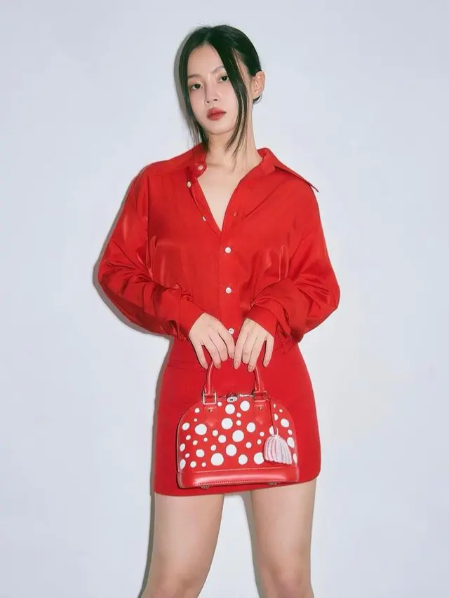 Adu Gaya 8 Seleb Pakai Tas Louis Vuitton x Yayoi Kusama, Nayeon Twice hingga Bunga Citra Lestari