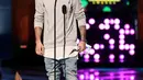 Tersiar kabar video singkat yang diunggah Justin di akun snapchatnya itu terlihat cukup gila, saat itu Justin telanjang dada dan mengenakan kaca mata besar. (AFP/Bintang.com)