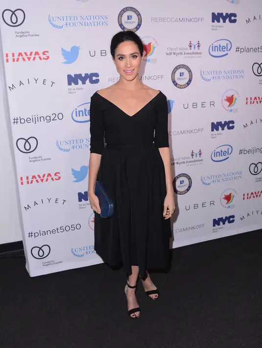 Dikenal sebagai seorang aktris, Meghan terkenal saat membintangi film berjudul Suits dan memerankan sosok Rachel Zane. Selain itu, film bertajuk Remember Me dan Horrible Bosses juga pernah dibintangi Meghan. (AFP/Bintang.com)
