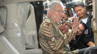 Politisi Nasdem, Enggartiasto Lukita mengaku pertemuan dengan Jokowi hanya membicarakan hal-hal yang umum saja. Ia membantah ada tawaran kabinet, Jakarta, Kamis (23/10/2014) (Liputan6.com/Herman Zakharia)