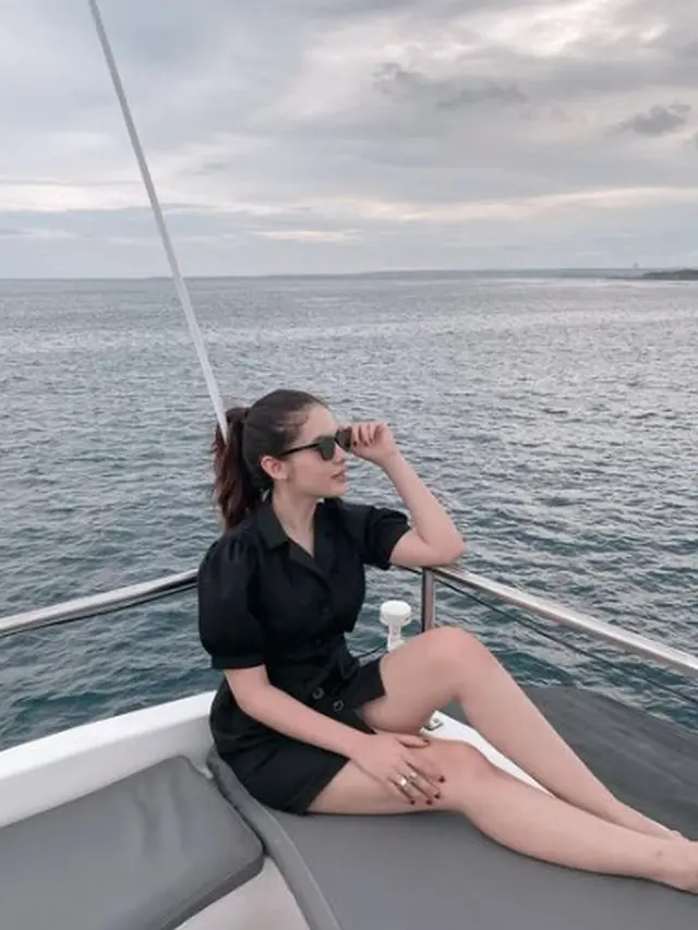 6 Gaya Steffi Zamora ala Cewek Mamba