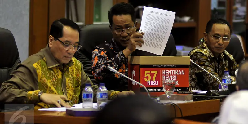 20160210- Mayoritas Fraksi DPR Setuju Revisi UU KPK-Jakarta-Johan Tallo