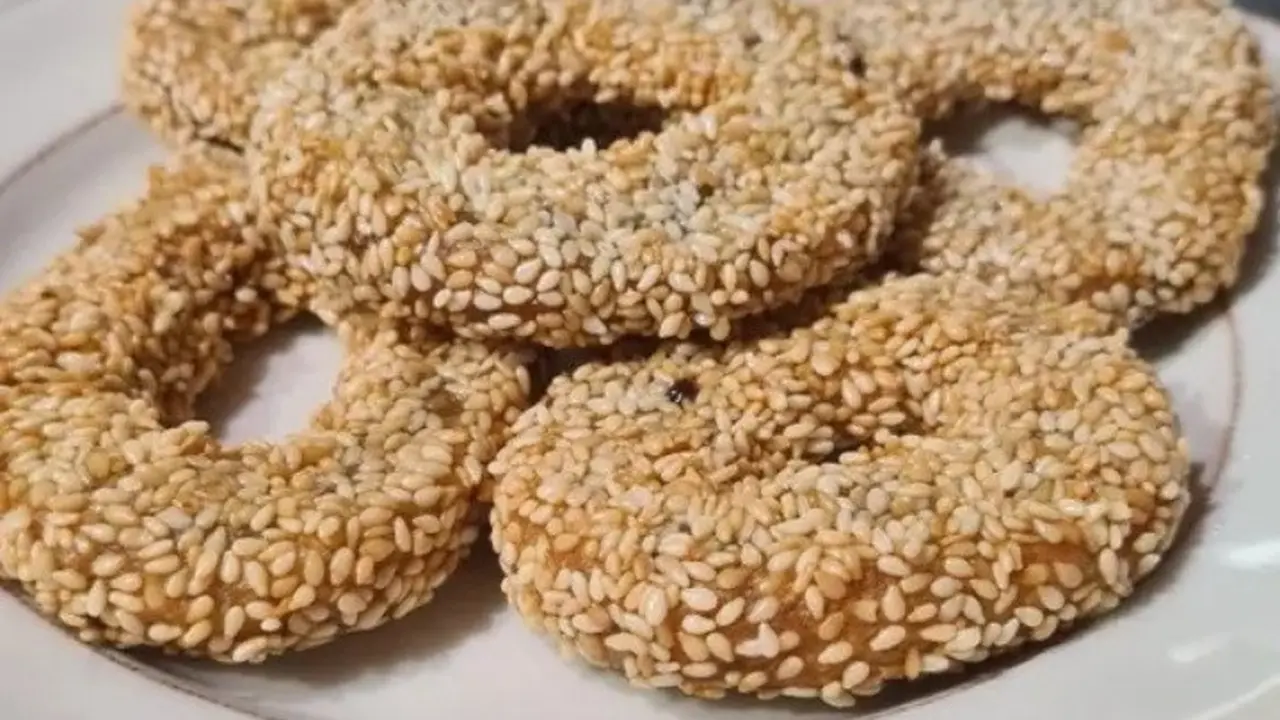 Resep donat pisang wijen. (dok. Cookpad @cook_15712913)