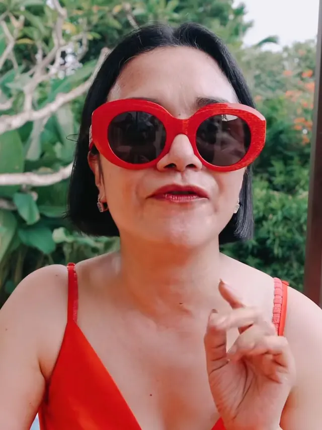 Ruth Sahanaya cover Garam dan Madu. (credit:instagram.com/mamauthe)