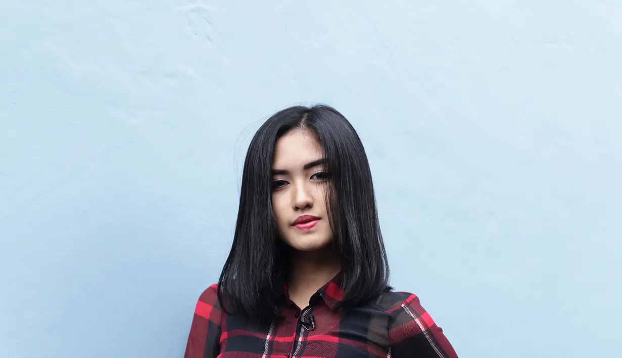 Diulang tahunnya ke-17 yang jatuh 24 Januari lalu, ia mengundang teman-teman yang lama tidak ketemu. (Andy Masela/Bintang.com)