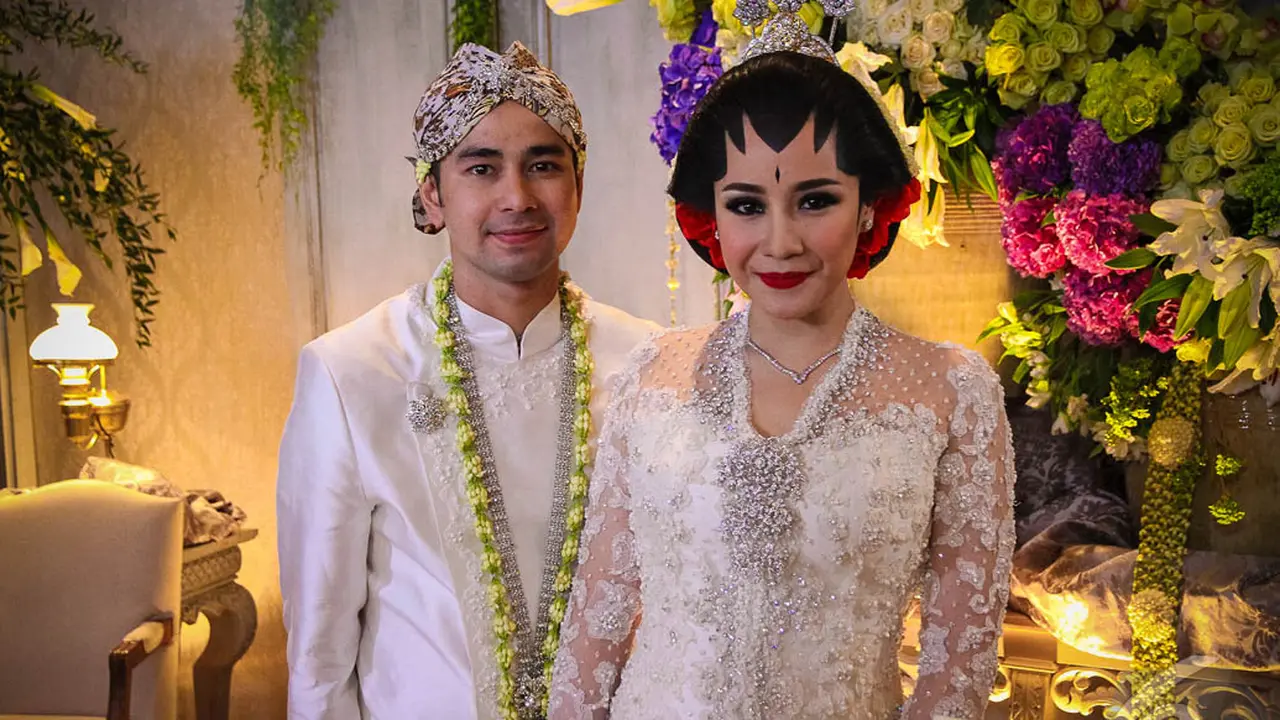 Raut Bahagia Raffi Ahmad-Nagita Slavina Pasca-Resmi Menikah