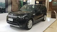 Land Rover Discovery mengusung mesin 2.0 liter turbo. (Septian / Liputan6.com)