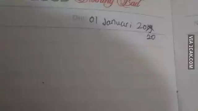 6 Meme Kesalahan Penulisan Tanggal di Awal Tahun, Sering Banget Dialami