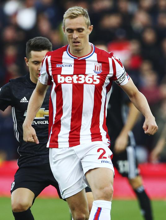 3. Darren Fletcher - Kualitas yang dimiliki pemain berkepala tiga ini masih layak berkompetisi di Liga teratas. Namun klub yang tengah ia bela justru tenggelam ke jurang degradasi. (AFP/Geoff Caddick)