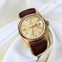 ilustrasi arti mimpi jam tangan/Isabel Garza/unsplash