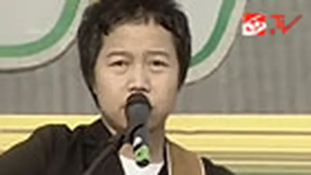 Sandhy Sondoro-Malam Biru