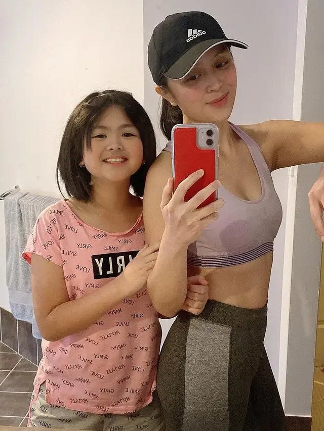 Jill Carissa (Instagram/carissajill)