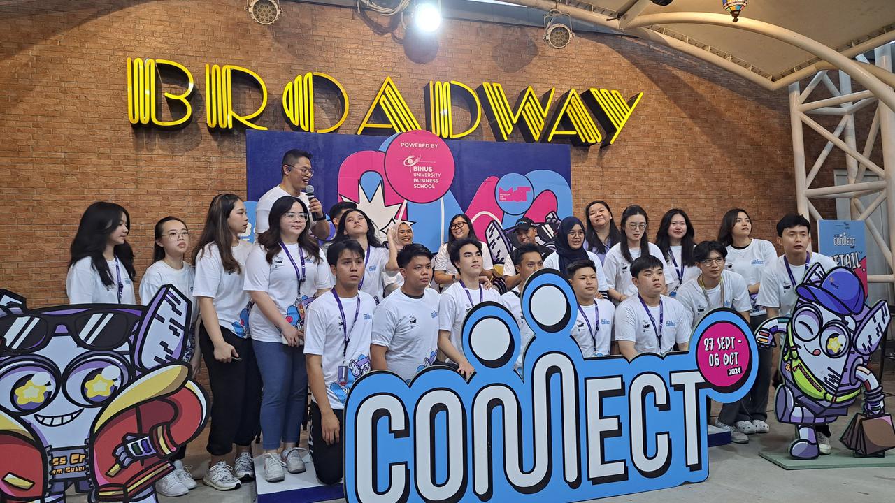 Asah Mental Wirausaha Sedari Muda, Ratusan Mahasiswa Ikuti Local Brand Festival Bareng Seniman dan Influencer