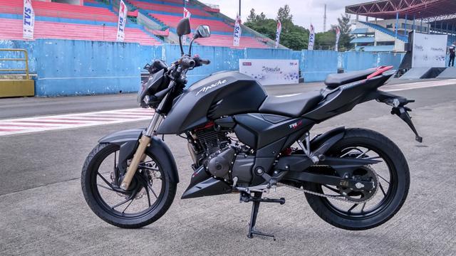 Menjajal Performa Tvs Apache Rtr 200 Di Sirkuit Otomotif Liputan6 Com