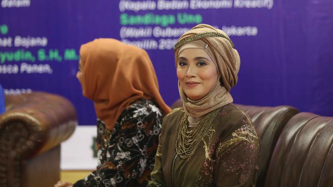 Bukan Infal, Ini Cara Elma Theana Hadapi ART Mudik - Celeb 