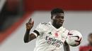 4. Thomas Partey (Arsenal) - Gelandang bertahan asal Ghana ini tampil apik menjaga pertahanan dan memutus serangan tim lawan. Pada laga Arsenal melawan Manchester United, Partey tampil heroik saat memenangkan duel dengan tiga pemain United. (Shaun Botterill/Pool via AP)