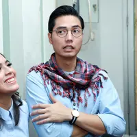Nycta Gina dan Rizky Kinos yang baru saja menikah masih harus pelajari banyak hal mengenai kebiasaan pasangan. (Deki Prayoga/Bintang.com)