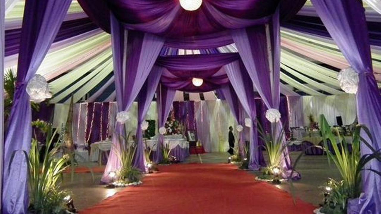 Tamu Tak Datang ke Pernikahannya, Pengantin Ini Minta Uang Ganti Rugi