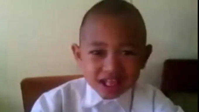 Gagal Hafalkan Pancasila, Anak Ini Bikin Netizen Ngakak
