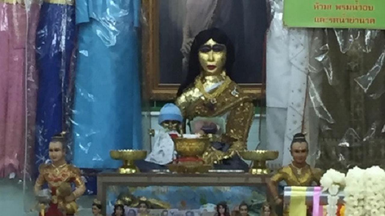 Arwah Mae Nak Phra Khanon dikurung dan disimpan (Instagram/gilliesmellie)