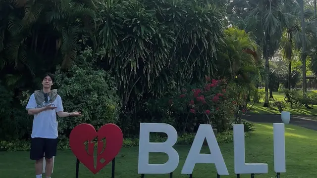 Artis Drama Korea Selatan Liburan Musim Panas di Bali.