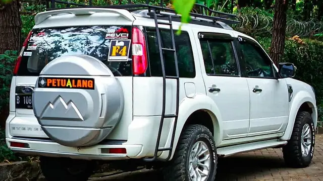 Ford Everest 2014
