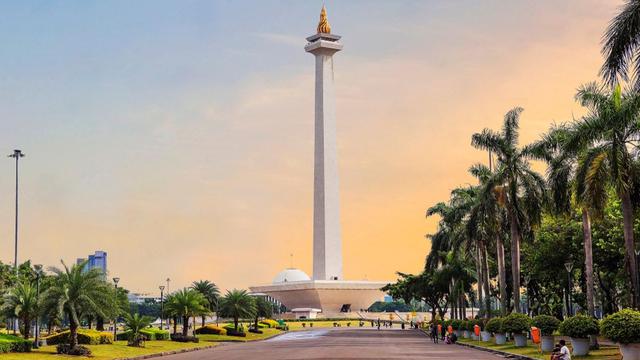 Monumen Nasional (MONAS)