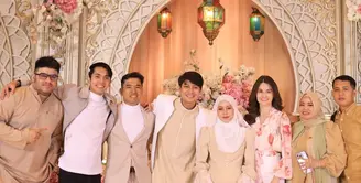 Lesti Kejora dan Rizky Billar baru saja menggelar acara akikah untuk putri kedua mereka, Leshia Tivana Billar atau yang akrab disapa Baby LTB.  [@lestikejora].