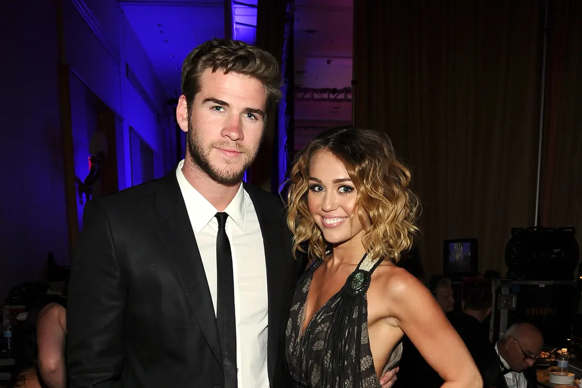 Miley Cyrus dan Liam Hemsworth