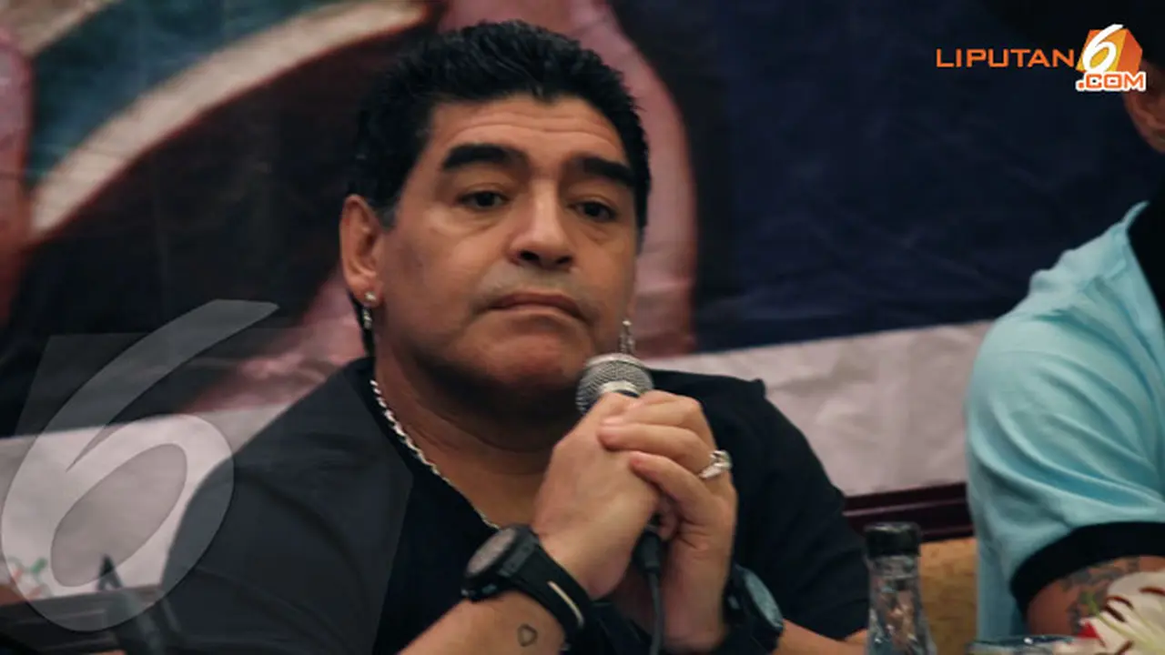 maradona-batal-130630c.jpg