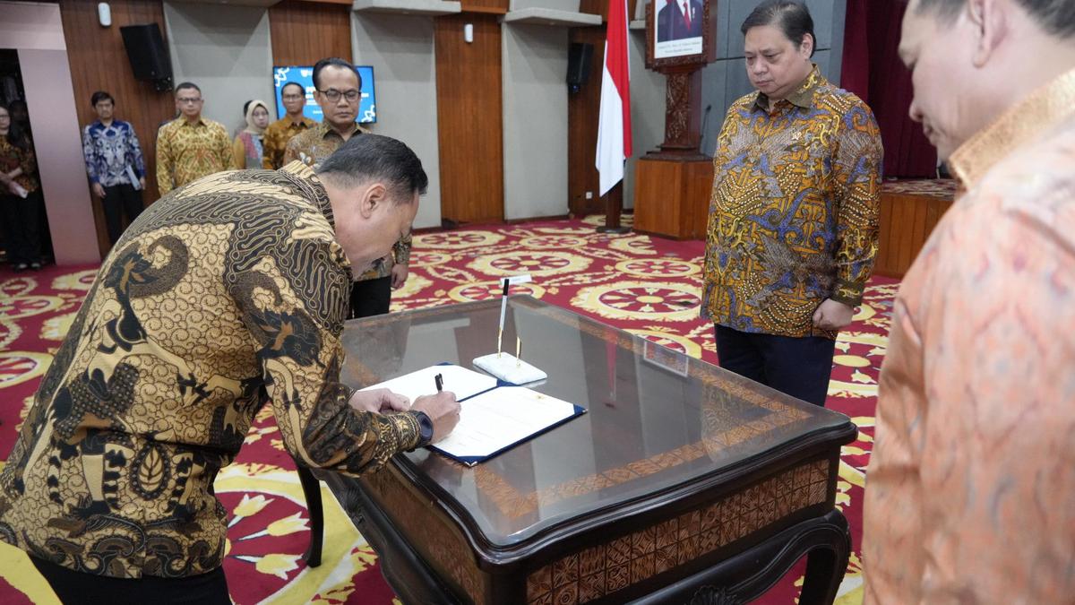 Menko Airlangga Lantik Struktur Baru BP Batam, Ini Daftarnya