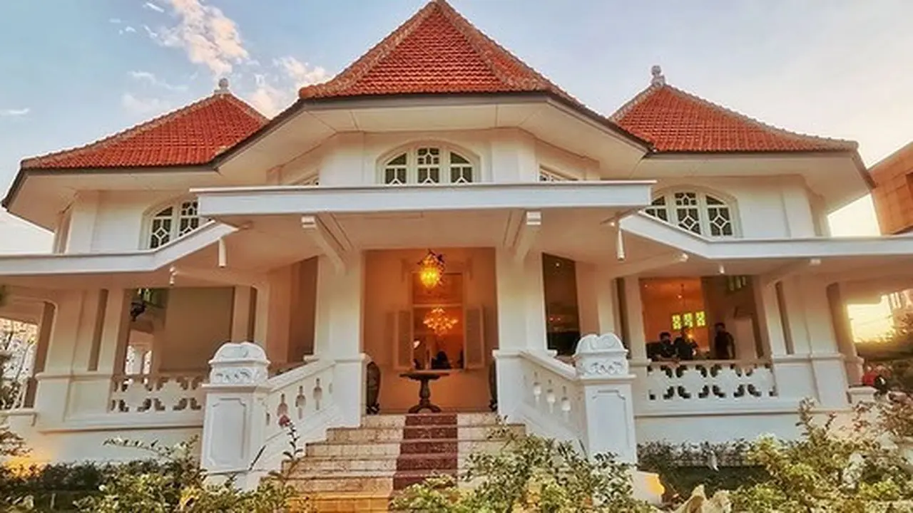 Dibangun Era 20-an, Omah Lowo Kini Tampil Apik Jadi Galeri Batik