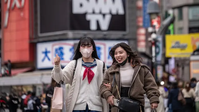 Wanita Jepang lebih memilih bekerja ketimbang merawat anak.