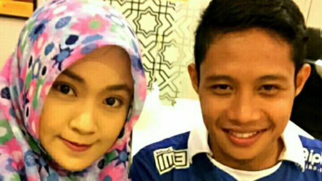 So Sweet, Evan Dimas Memanggil Pacarnya dengan Kata Bunda 