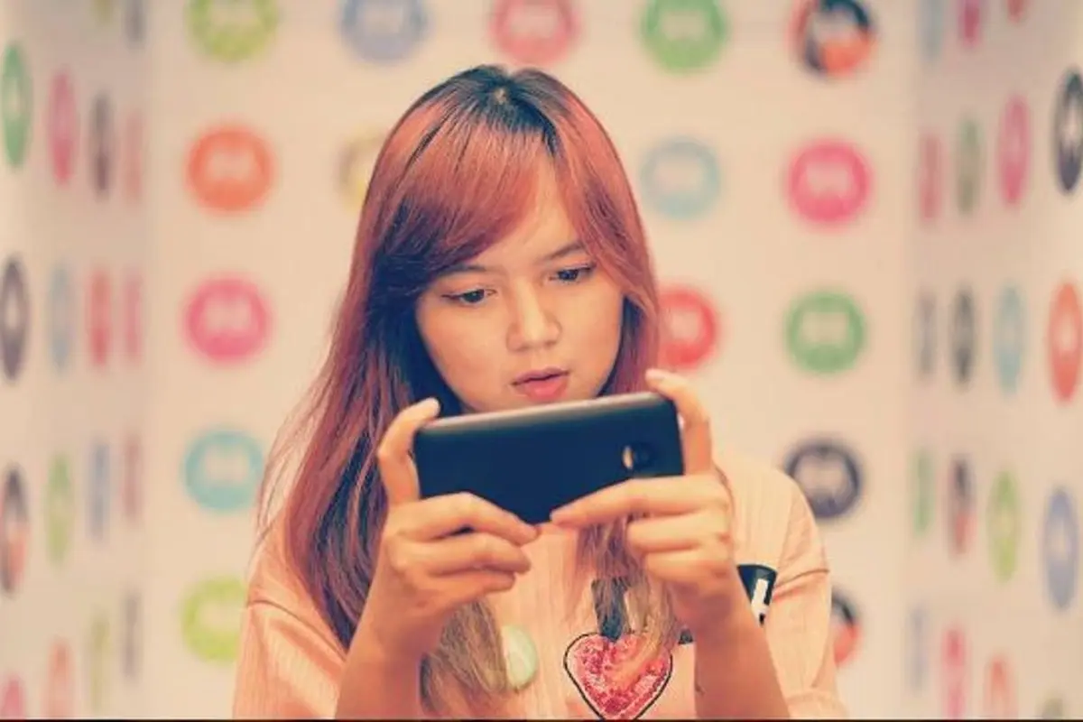 Intip Kecantikan Monica Nixia, Gamer Indonesia Bergaji Rp159 Juta