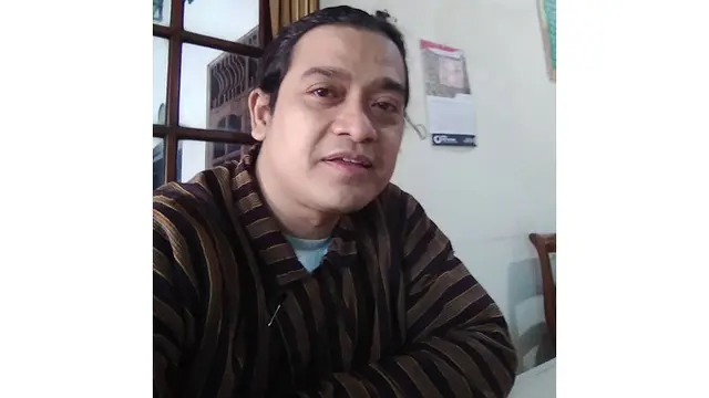 6 Potret Bambang Surono, Mahasiswa Asal Boyolali yang Mirip Didi Kempot