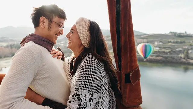 [Bintang] Dimas Anggara dan Nadine Chandrawinata