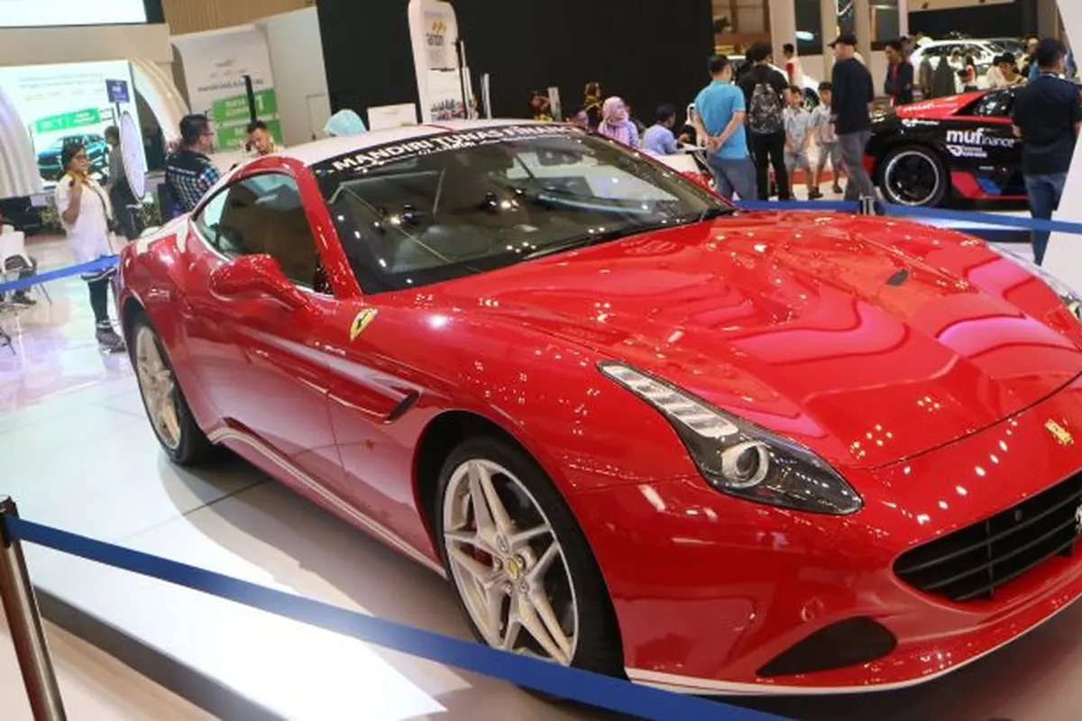 Ferrari California