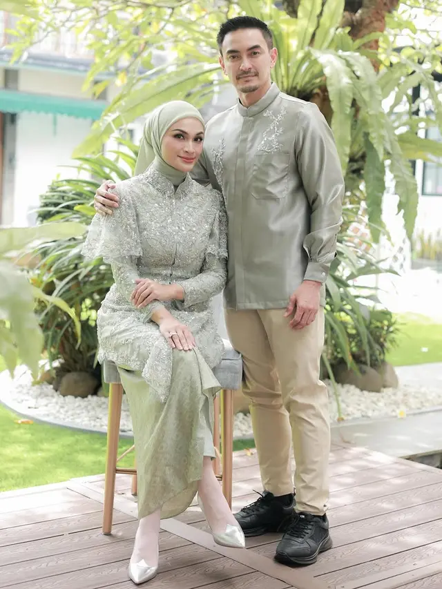 Adu Gaya Serasi Pasutri Seleb Rayakan Lebaran Bareng Pertama Kali, Mahalini Raharja-Rizky Febian hingga Aaliyah Massaid-Thariq Halilintar