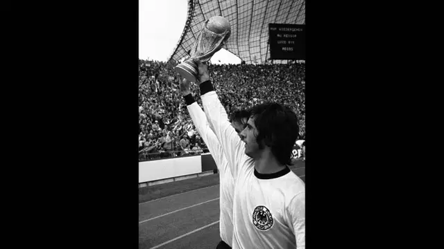 Foto: Gerd Muller Tutup Usia, Yuk Lihat Lagi Aksi Legenda Bayern Munchen dan Timnas Jerman saat Sedang Berjaya