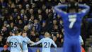 Para pemain Manchester City merayakan gol yang dicetak oleh Kevin De Bruyne ke gawang Leicester City pada laga Premier League di Stadion King Power, Sabtu (18/11/2017). Manchester City menang 2-0 atas Leicester City. (AP/Rui Vieira)
