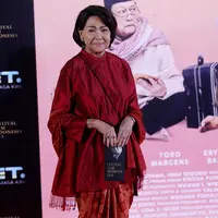 Aktris senior Rima Melati juga pernah divonis menderita kanker pada tahun 1990-an. Sebelum benar-benar sembuh, ia divonis menderita kanker payudara.
(Kapanlagi.com/Budy Santoso)