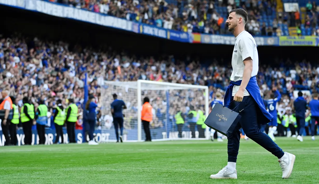 <p>Mason Mount kini sudah diberikan izin untuk menjalani tes medis dan menyelesaikan kesepakatan pribadi dengan MU. (AFP/Justin Tallis)</p>