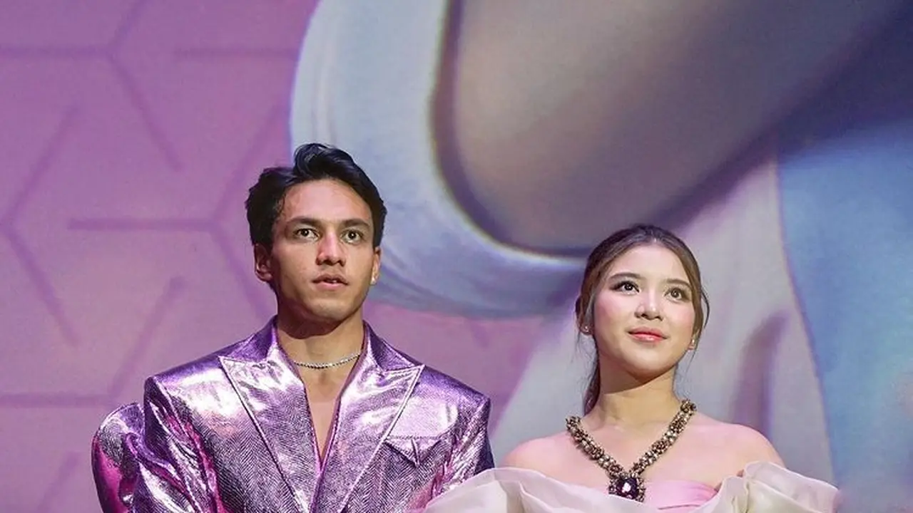 6 Potret Tiara Andini di Gala Premier Film 'My Sassy Girl', Tampil Bak Ratu