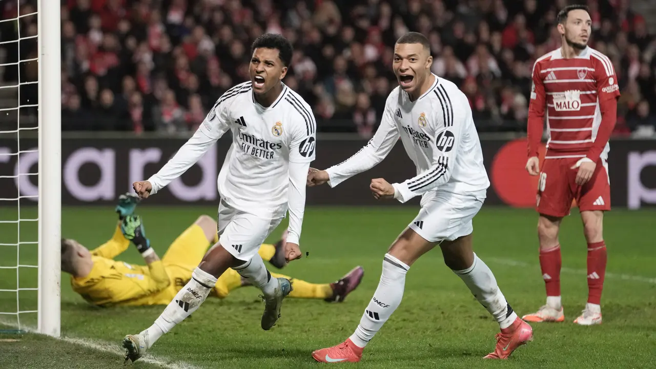Foto: Tarian Magis Rodrygo Bawa Real Madrid Perpanjang Nafas di Liga Champions, Siap Mati-matian di Babak Play Off